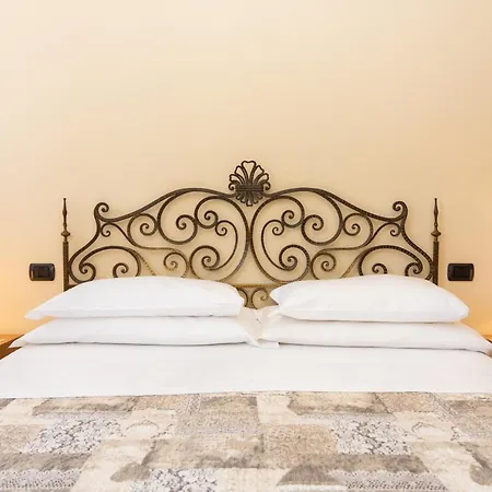 Ca' Dei Mercanti By Sarlux 아파트 *