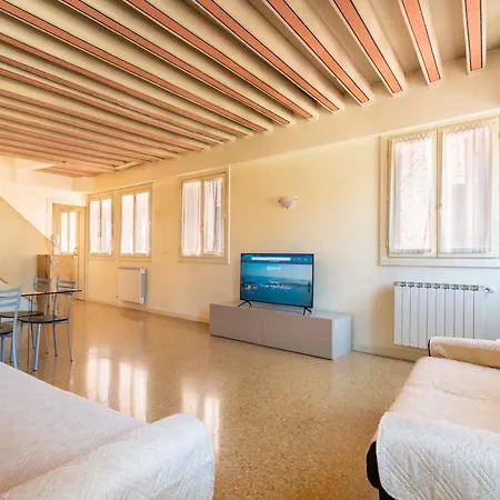 Ca' Dei Mercanti By Sarlux 베니스