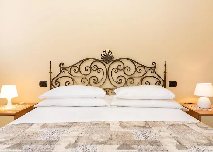 Ca' Dei Mercanti Apartment *