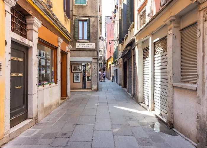 Ca' Dei Mercanti By Sarlux アパート